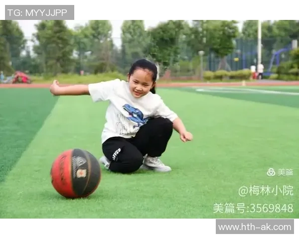 女生在足球与篮球场上的精彩表现与成长之路 女生在足球与篮球场上的精彩表现与成长之路